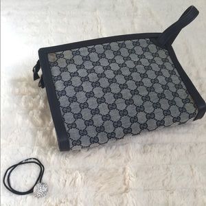 Authentic Gucci Clutch Wrist-lit purse